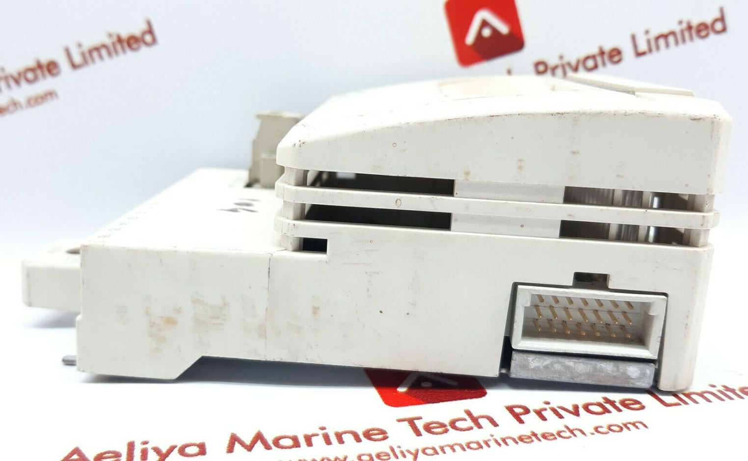 ABB do801 3bse020510r1 digital output