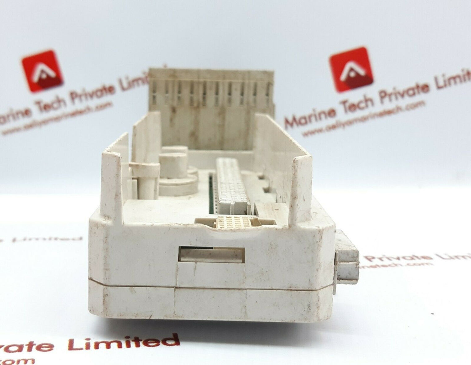 ABB 3bse013230r1 tu810v1 compact module termination 