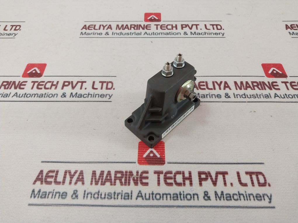 4716 155L3159471600324-d