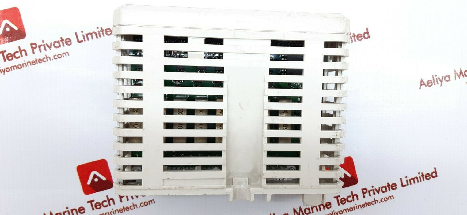 ABB dI821 digital input module 3bse008550r1 pr:E