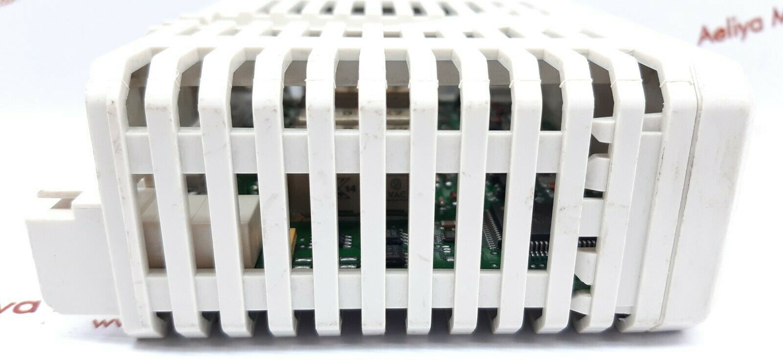 ABB dI821 digital input module 3bse008550r1 pr:E