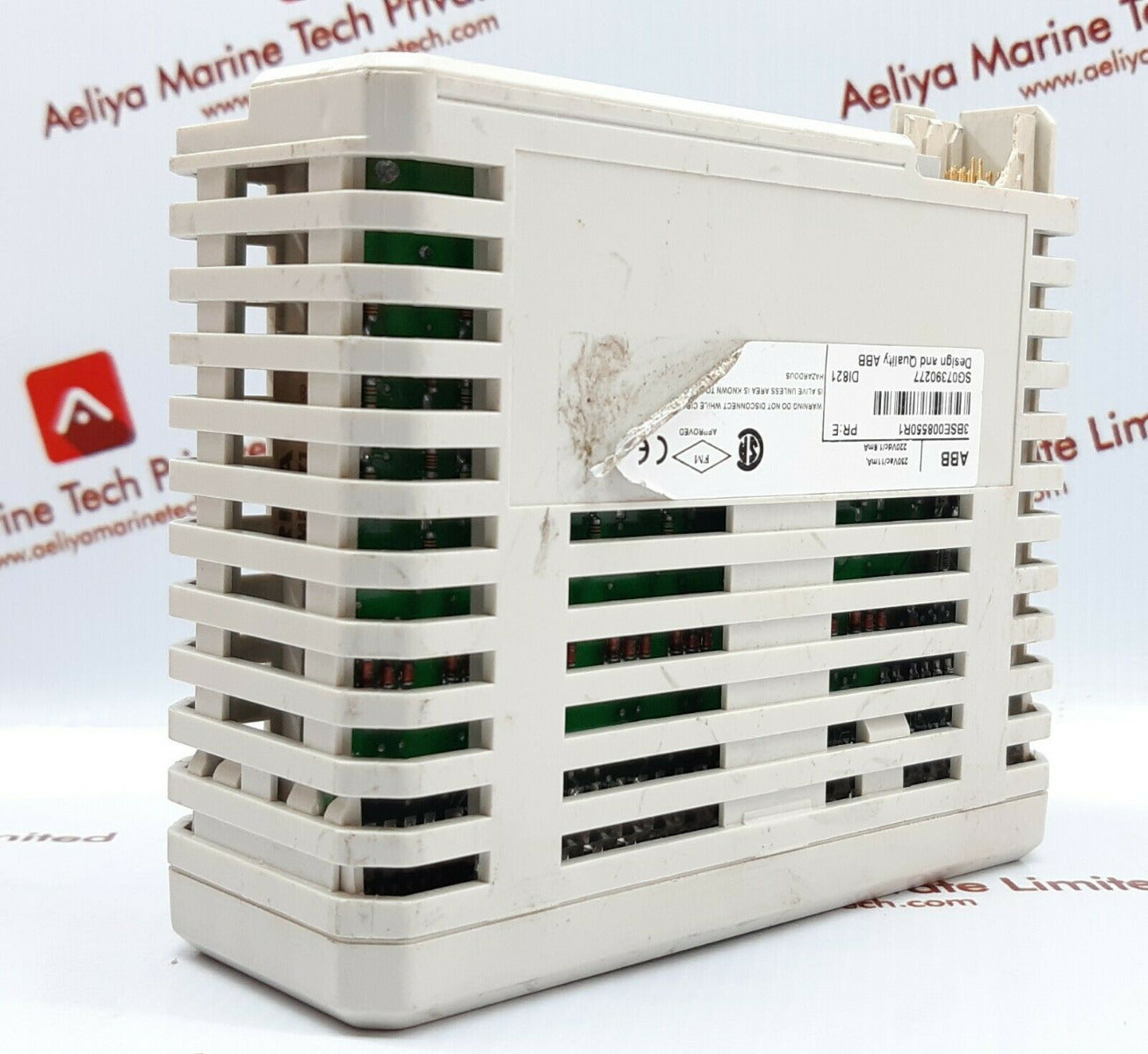 ABB dI821 digital input module 3bse008550r1 pr:E