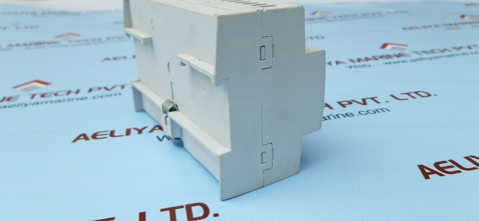 ABB sa/s8.16.2.1 switching actuator 250/440v~