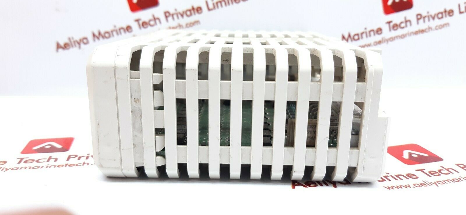 ABB Do810 3bse008510r1 pr.b digital output module