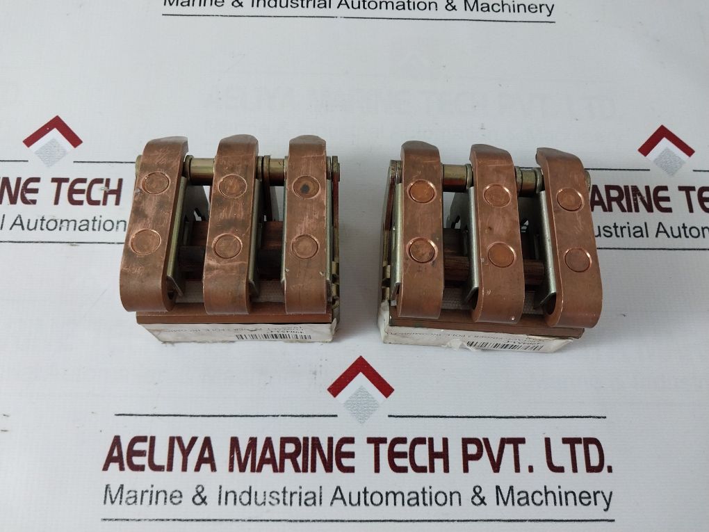 490453-c 3-pole Contact Finger