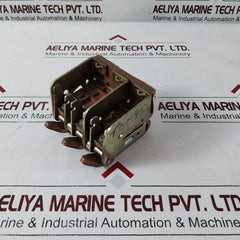 490453-c 3-pole Contact Finger