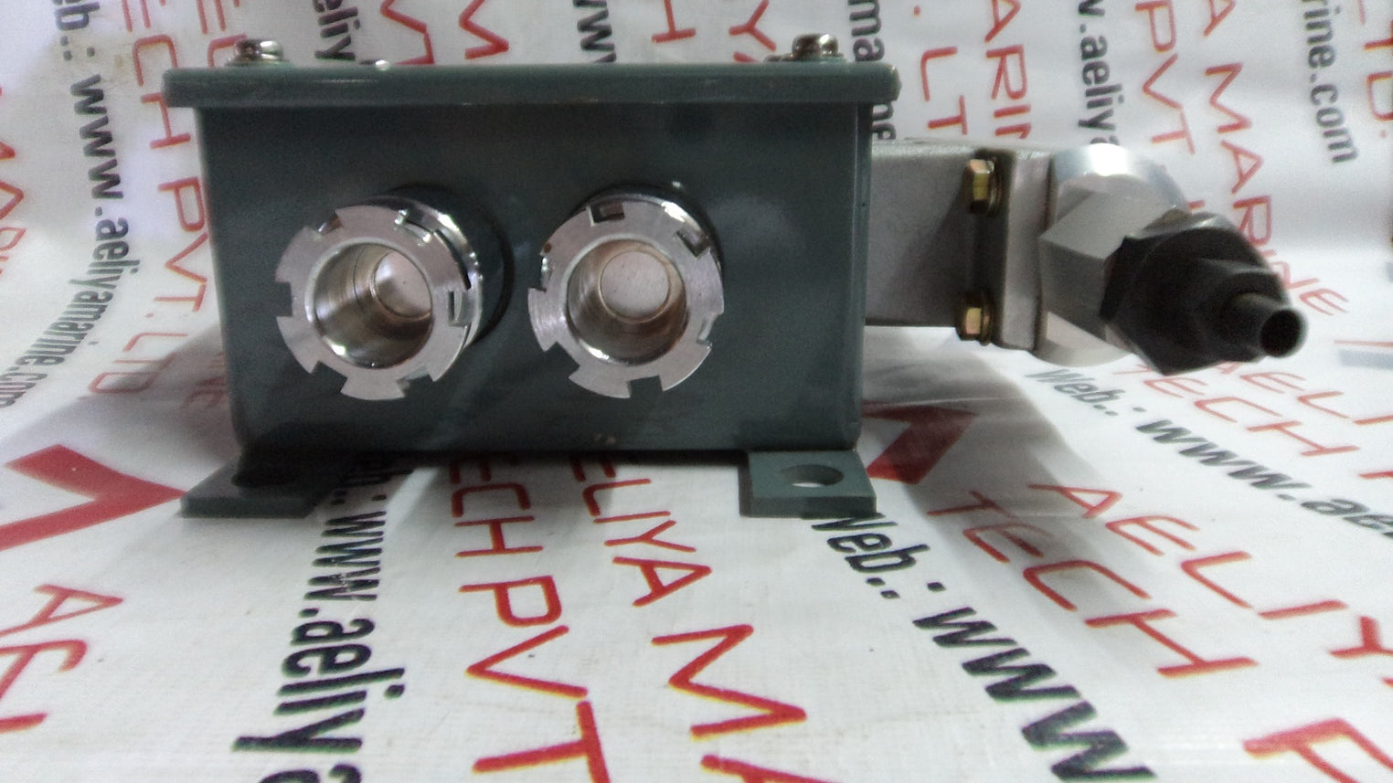 Shimadzu fa-4a-m2 flow alarm