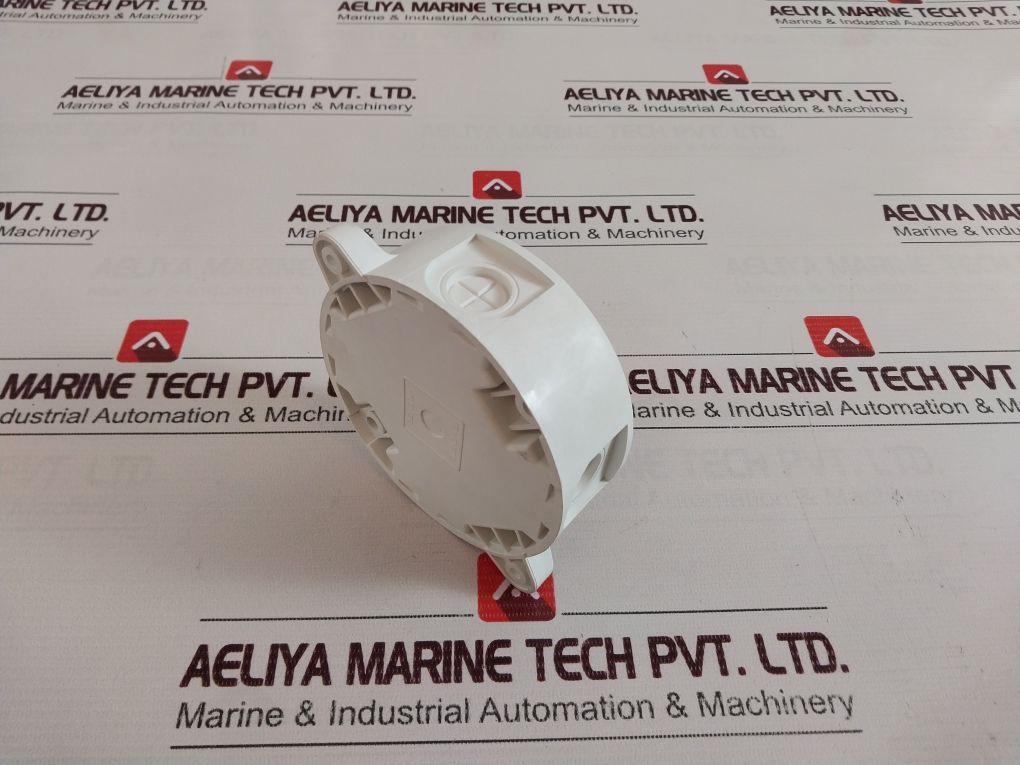 4B-dhm Deckhead Mounting Base 398/02