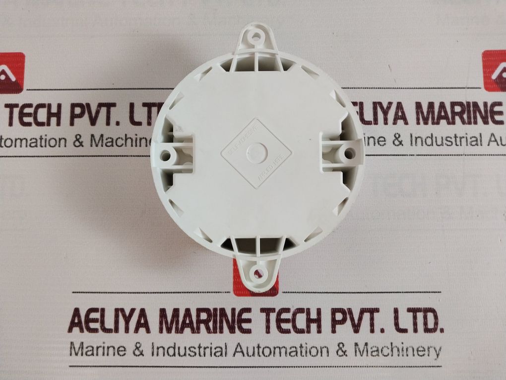 4B-dhm Deckhead Mounting Base 398/02