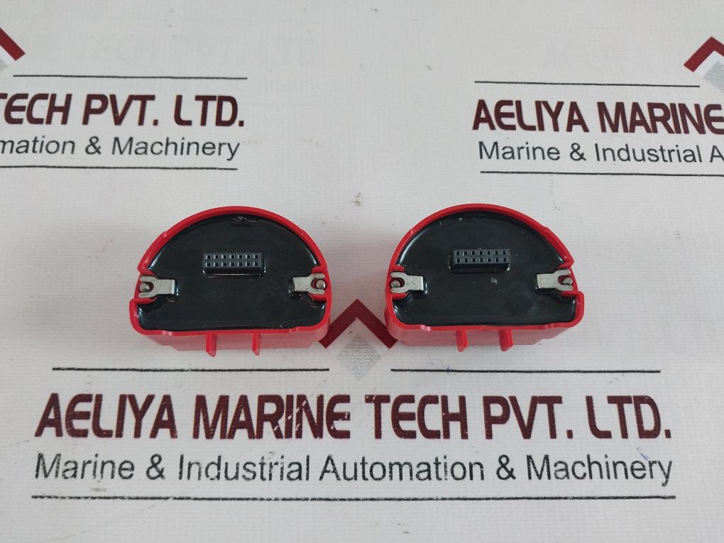 Honeywell 50086421-032 Loop Test Powered Isolated Universal Transmitter 