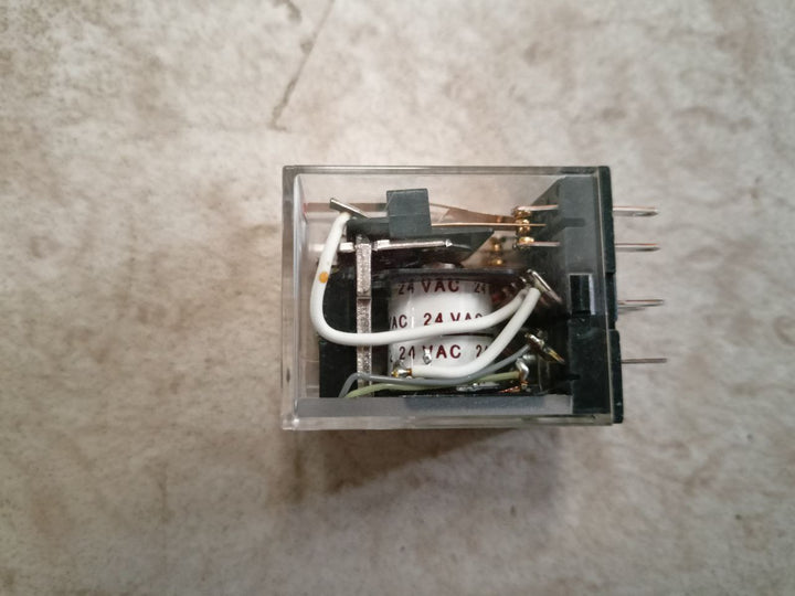 Set Of 8X Omron My2K Relay