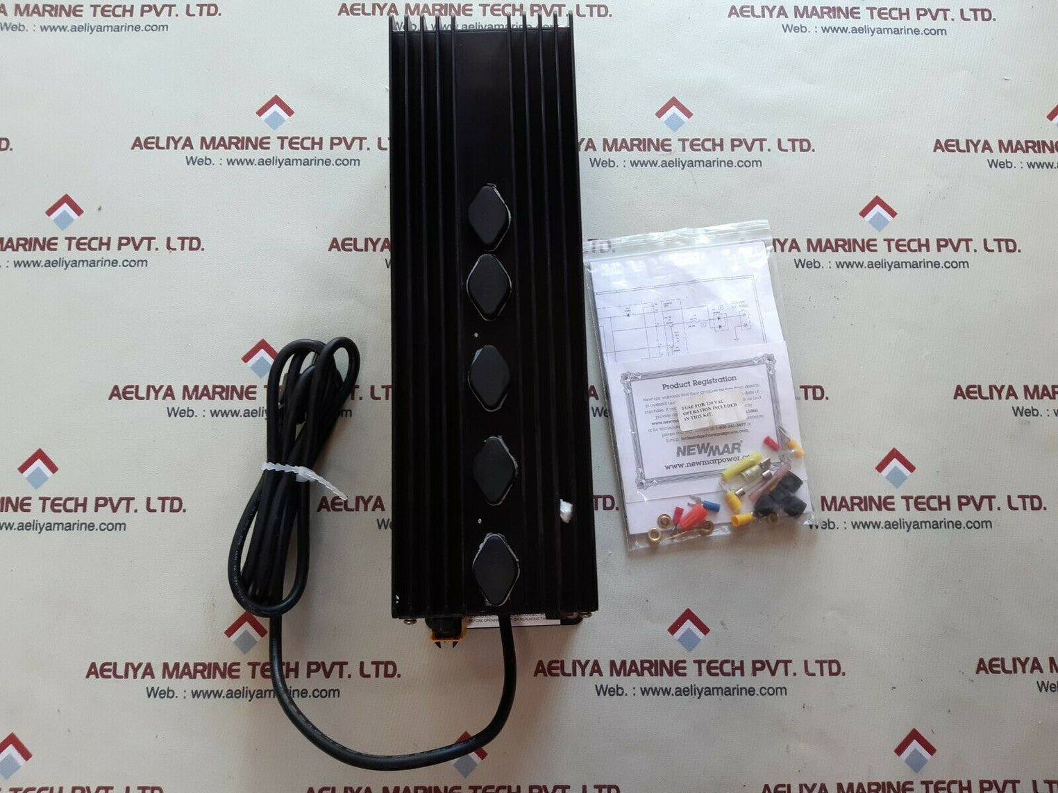 Newmar 115-12-20a dc power supply 12v 20a