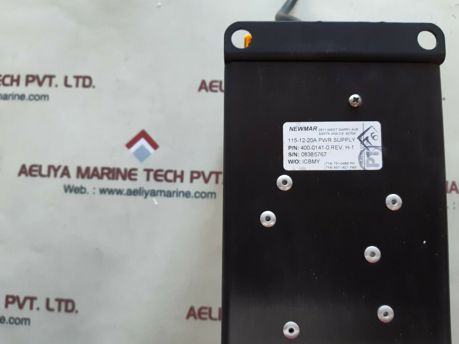 Newmar 115-12-20a dc power supply 12v 20a