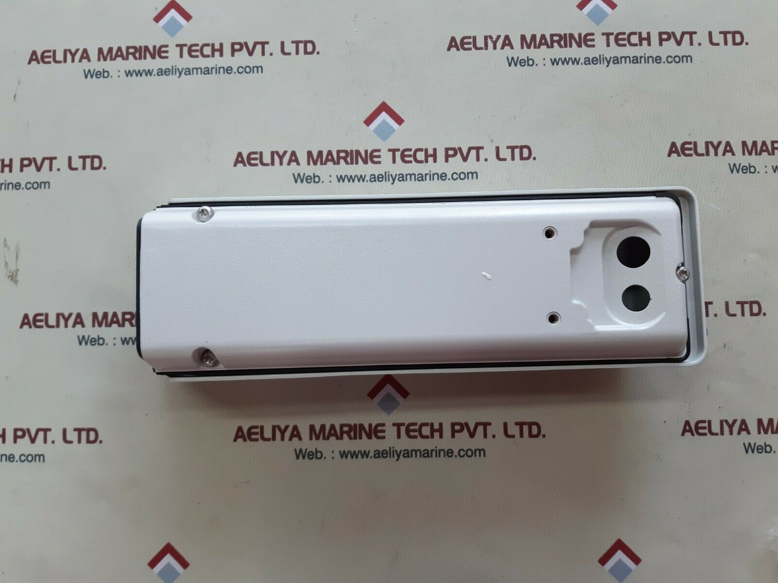 Pelco eh16 vandal-resistant camera