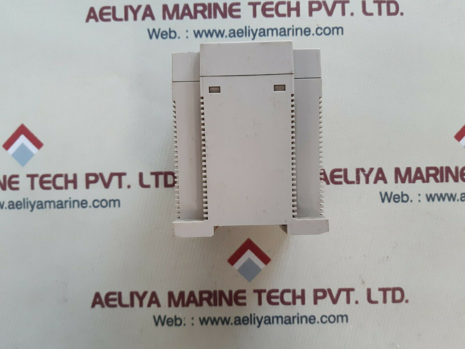 Omron s82k-03012 power supply out. 12v 2.5a in.50/60hz