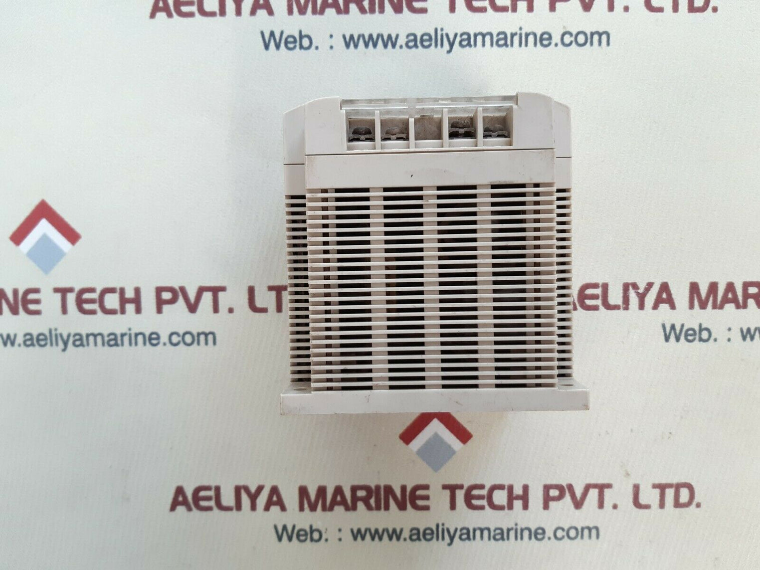 Omron s82k-03012 power supply out. 12v 2.5a in.50/60hz