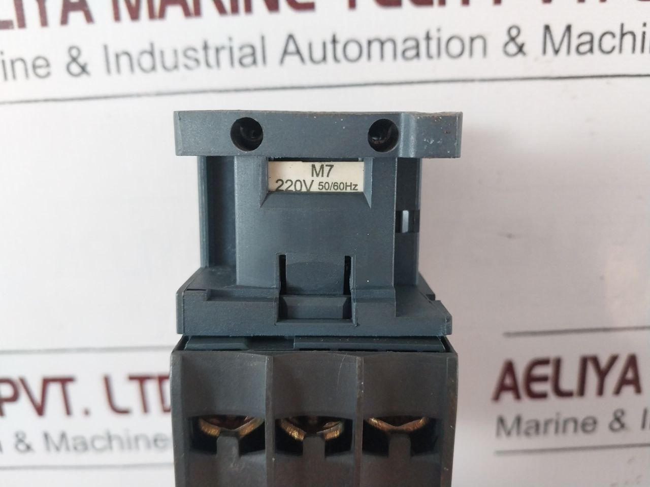 Telemecanique Lc1D25 Contactor 40A