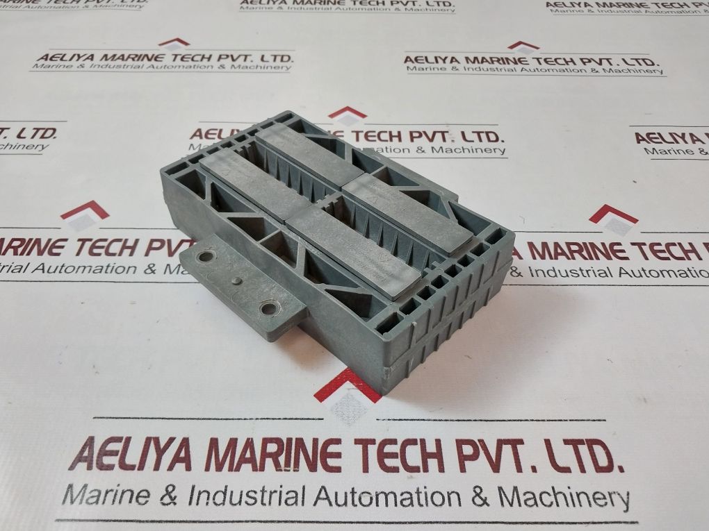 Abb 64616781 Insulating Support