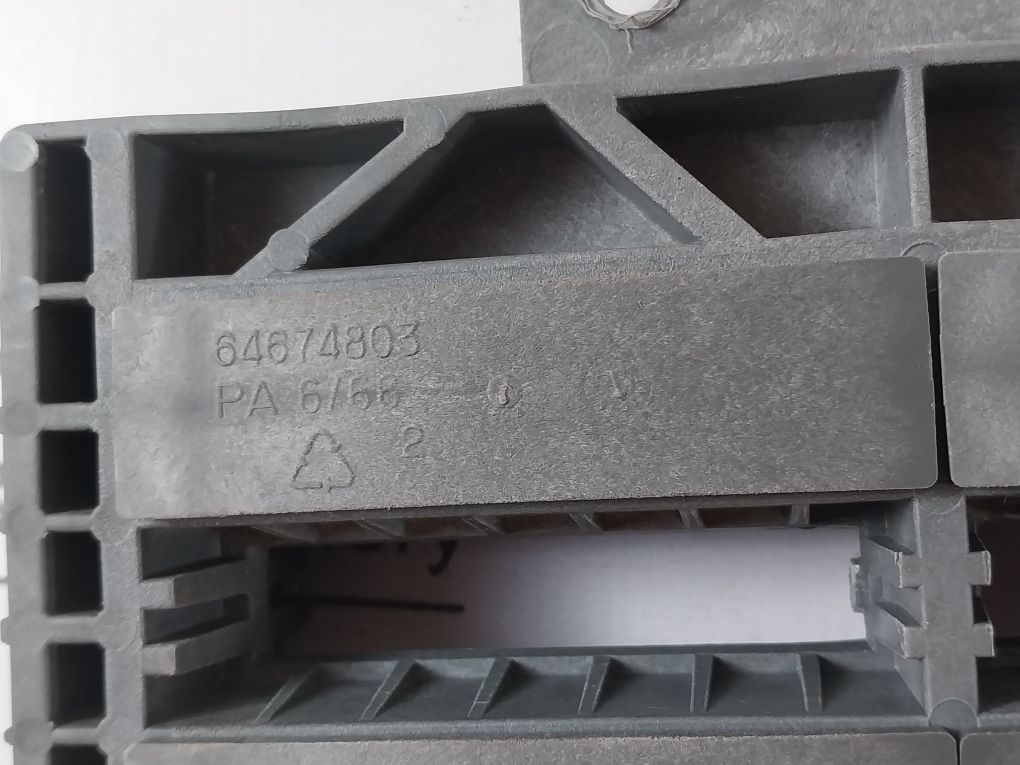 Abb 64616781 Insulating Support