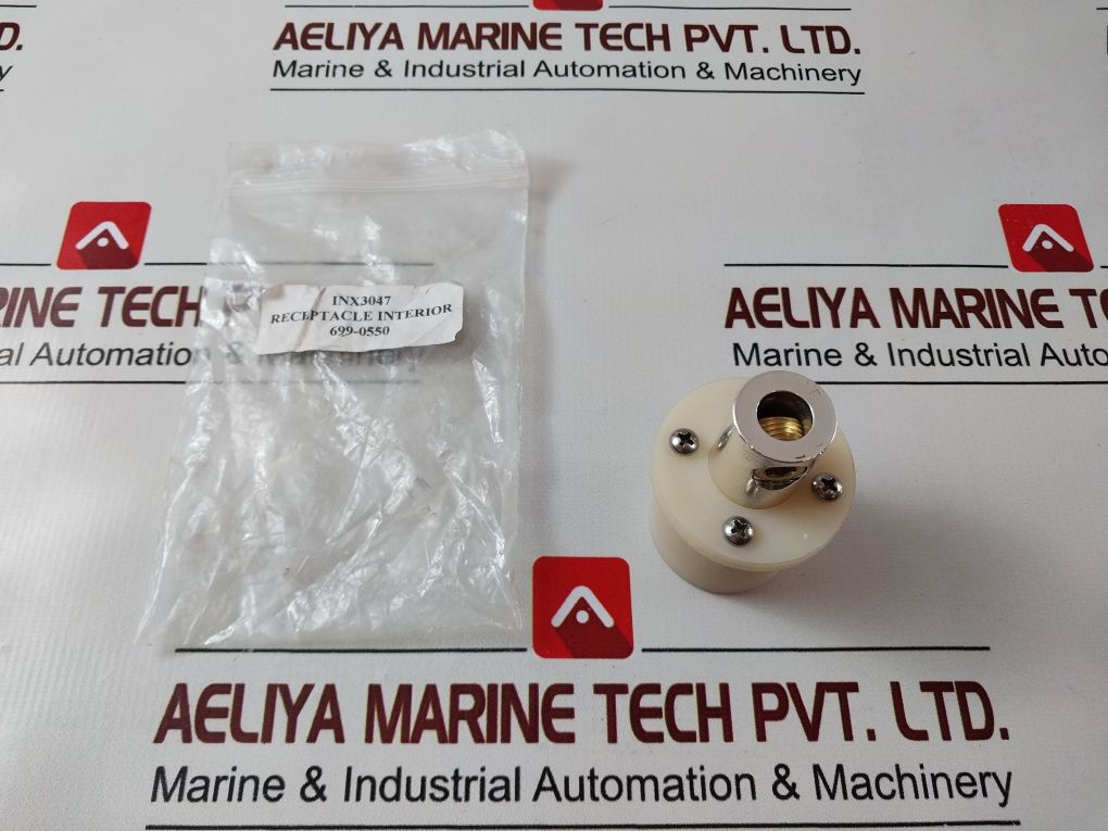 699-0550 Receptacle Interior