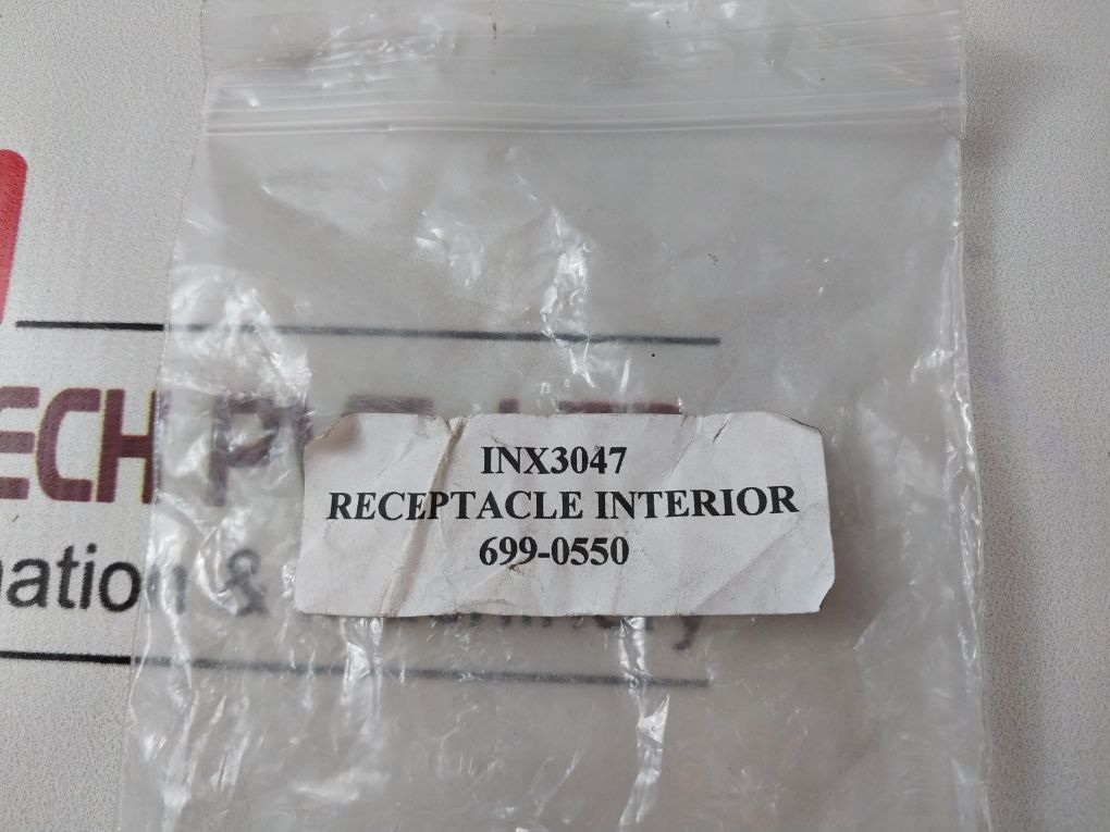 699-0550 Receptacle Interior