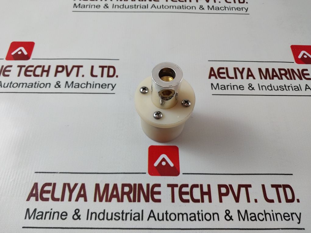 699-0550 Receptacle Interior