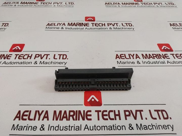 Siemens 6Es7 392-1Bj00-0Aa0 Connector Module