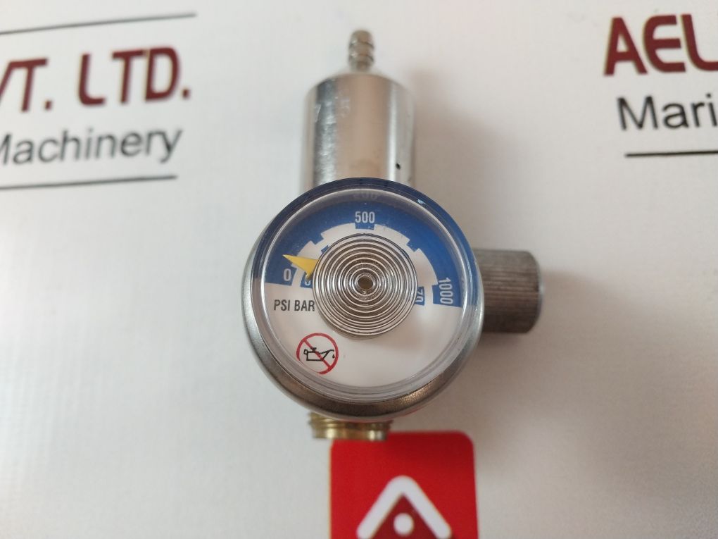 715 Calibration Gas Regulator