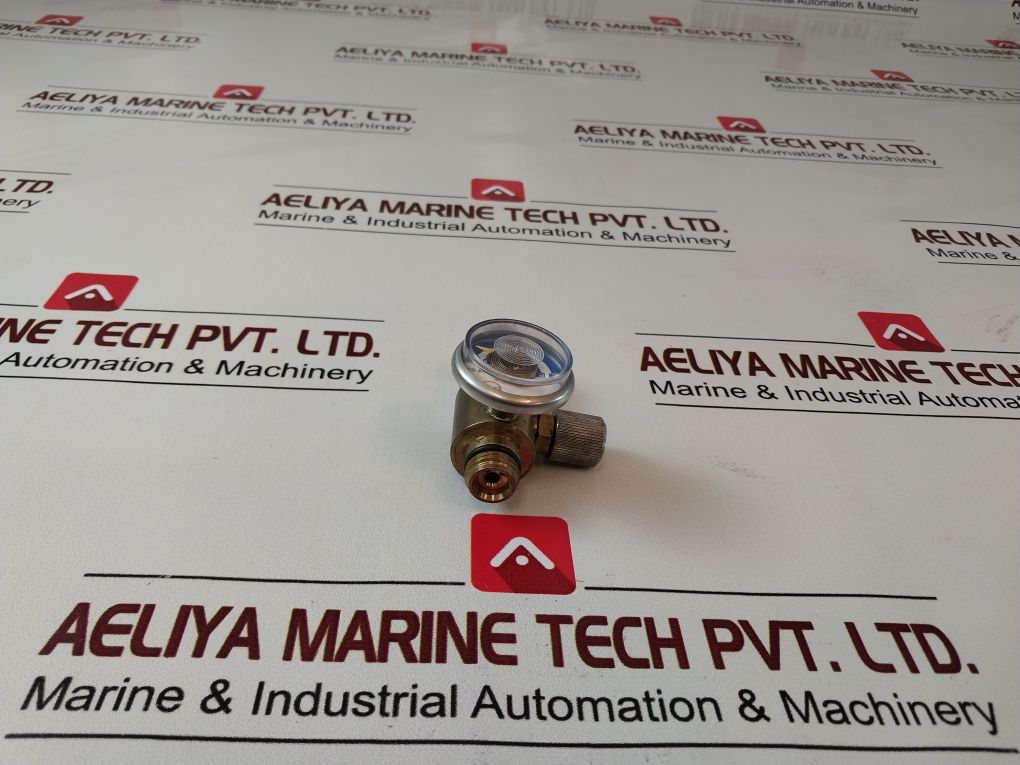 715 Calibration Gas Regulator