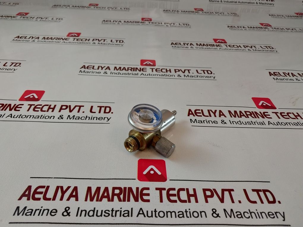 715 Calibration Gas Regulator