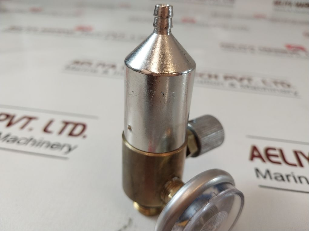 715 Calibration Gas Regulator