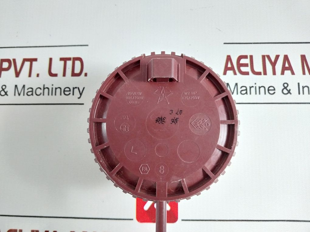 792166-4718859-12 1/2 Hp 125/250V