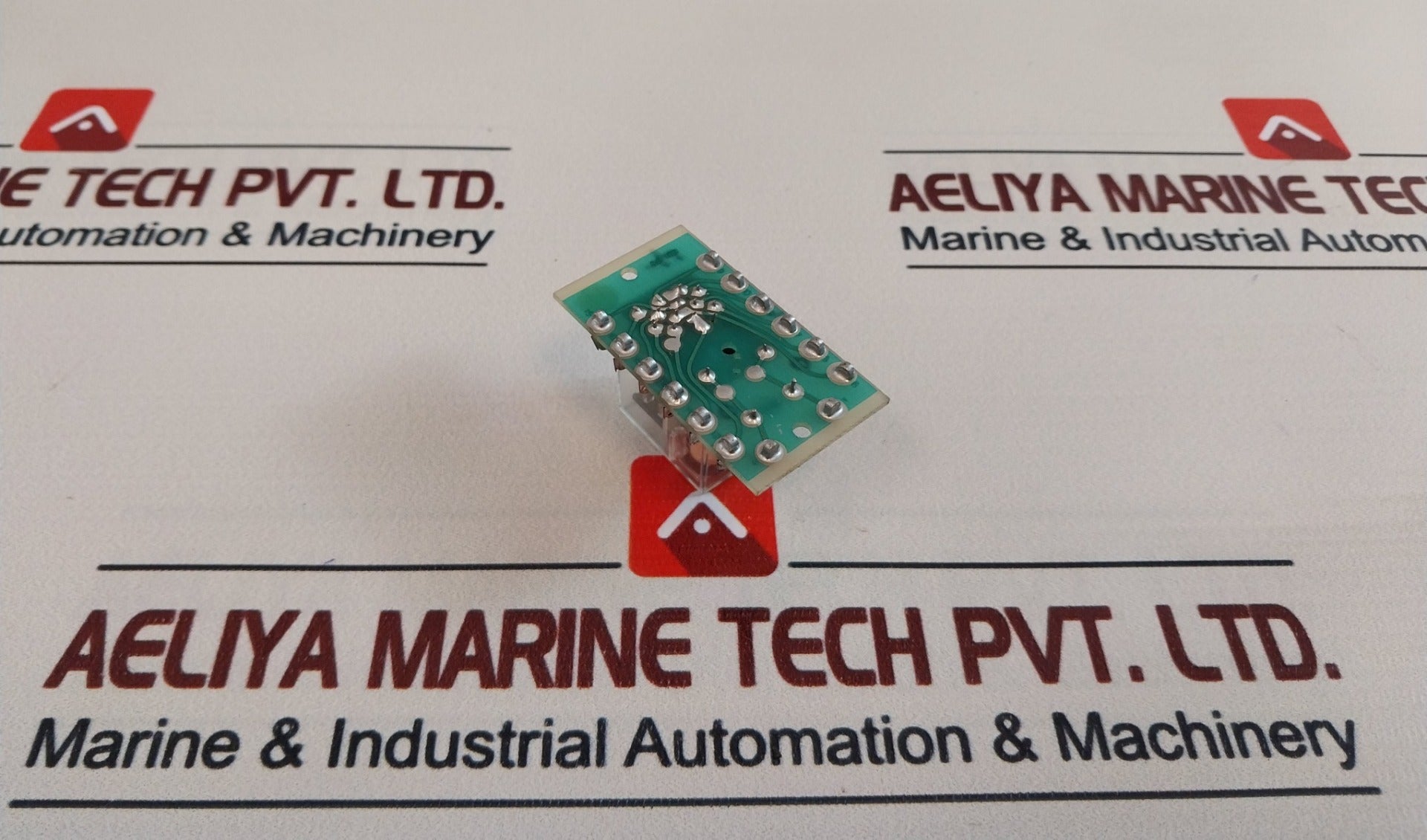 801638 01/92 Relay Board
