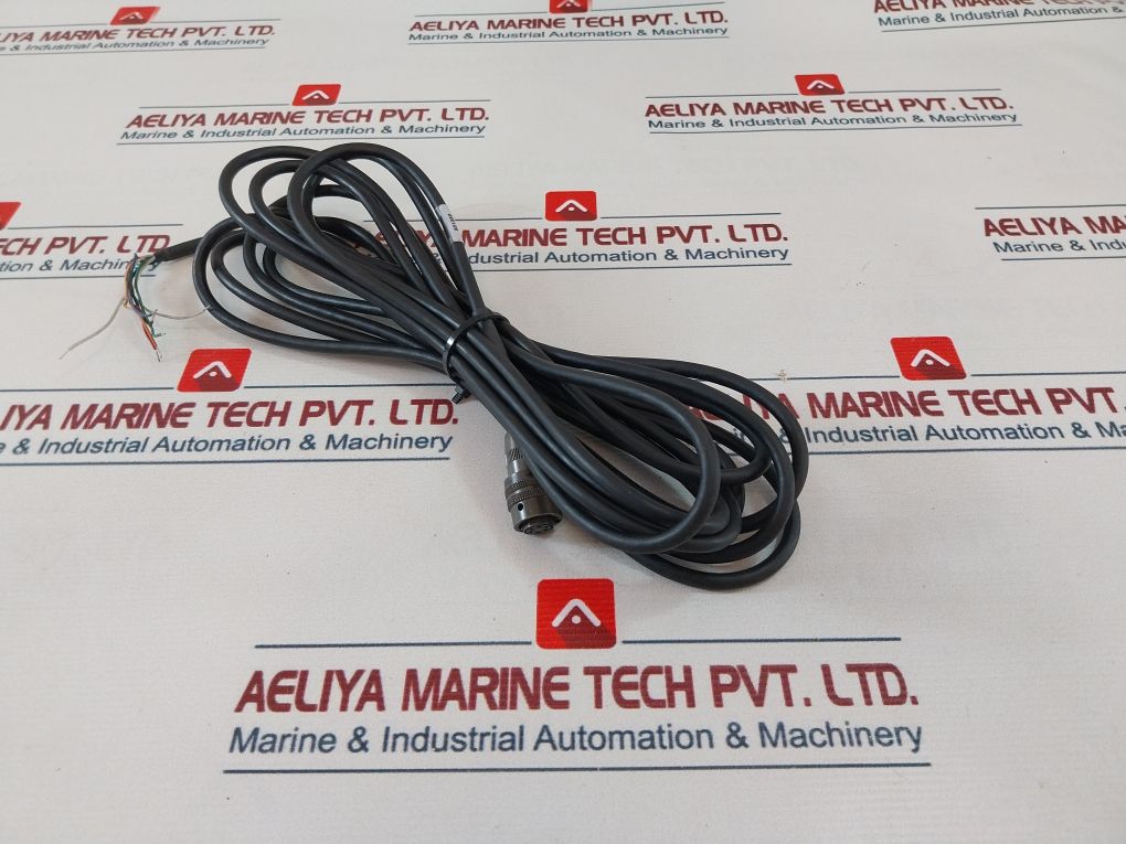 801850 Liquid Tight 6-socket Twist-lock W/20-ft Rev. G