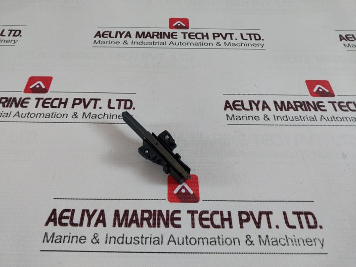 8801097 Brush To Motor Mca52/64-61/64