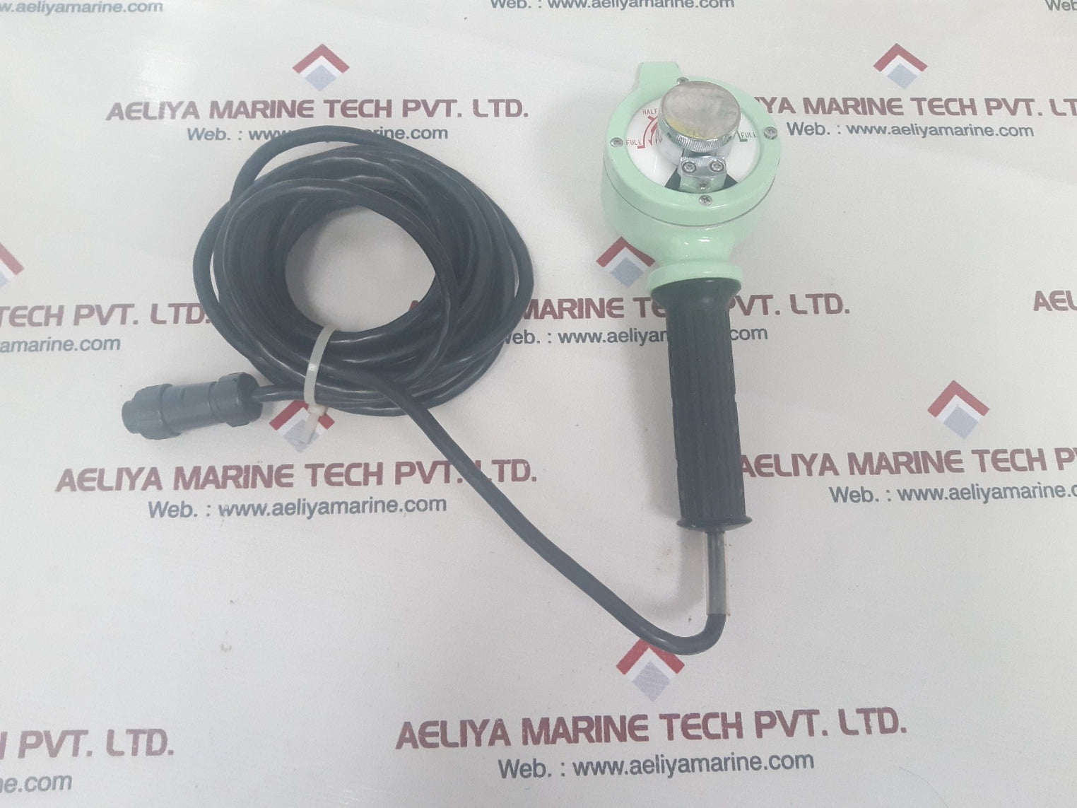 Ruder angle indicator controller