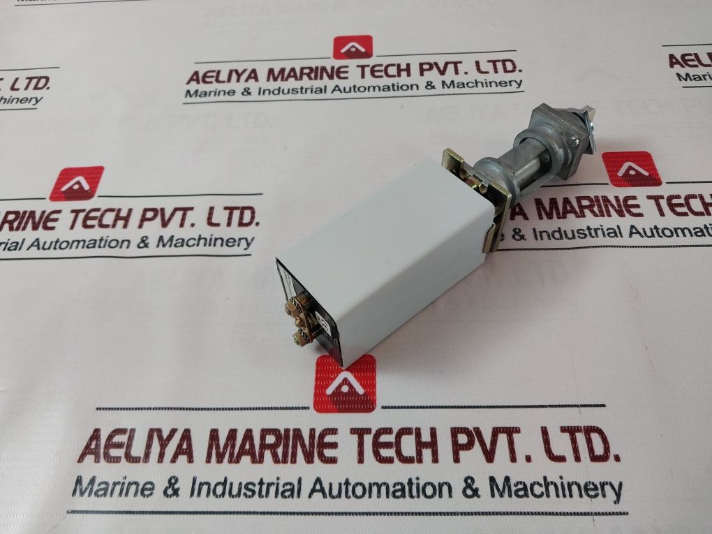 976112 Switch Tpl (Light Push Turn)