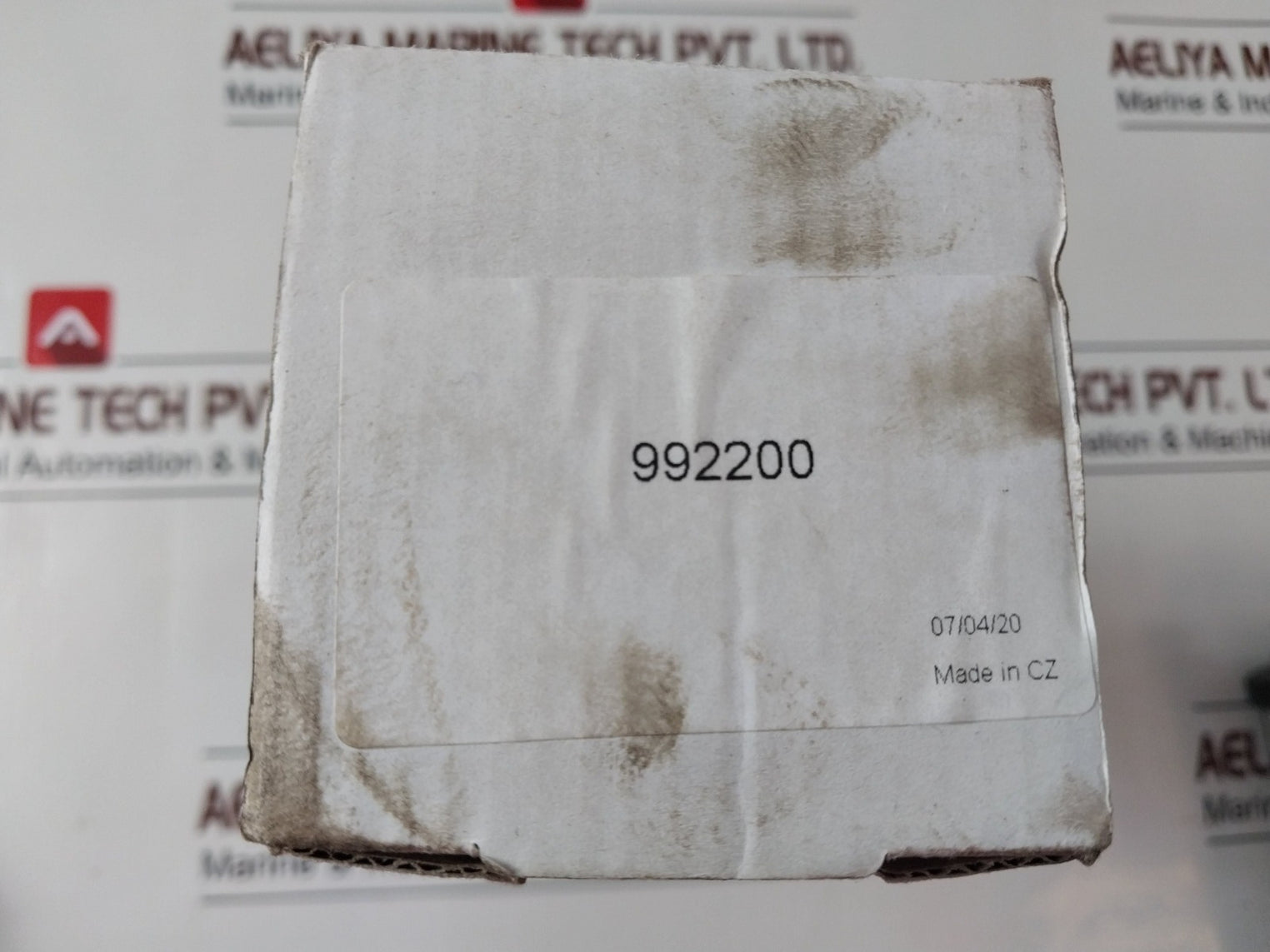 992200 C2015 Hydraulic Oil Filter Element