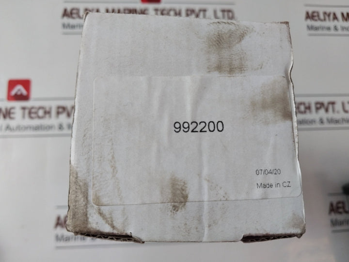 992200 C2015 Hydraulic Oil Filter Element