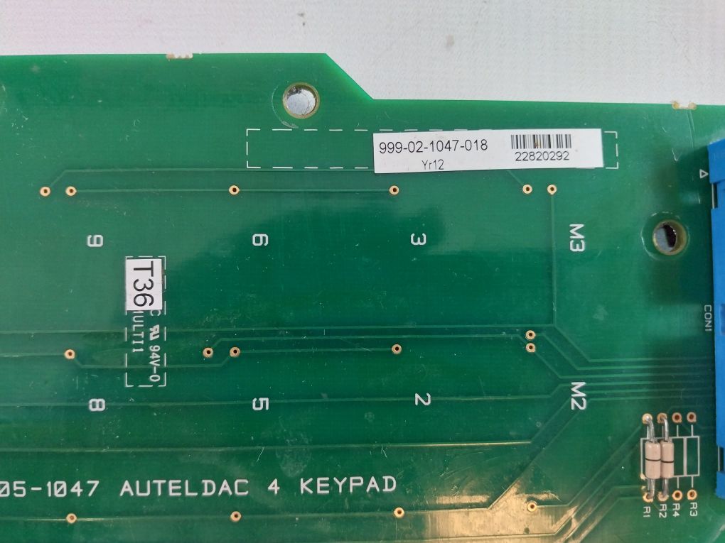 999-05-1047 Auteldac 4 Keypad