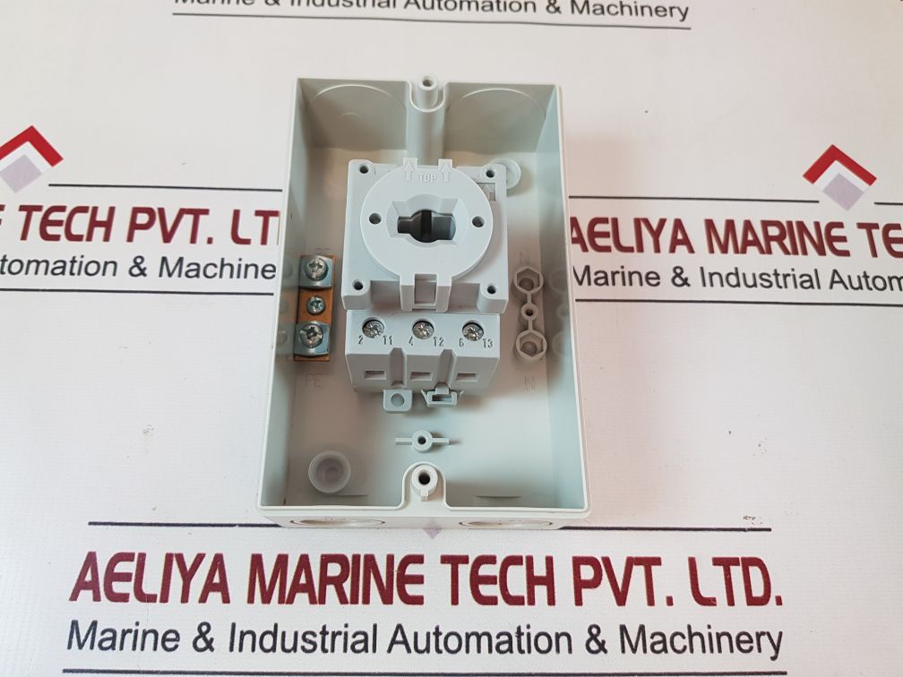 A-b 194E-y32-1753-6N Switch