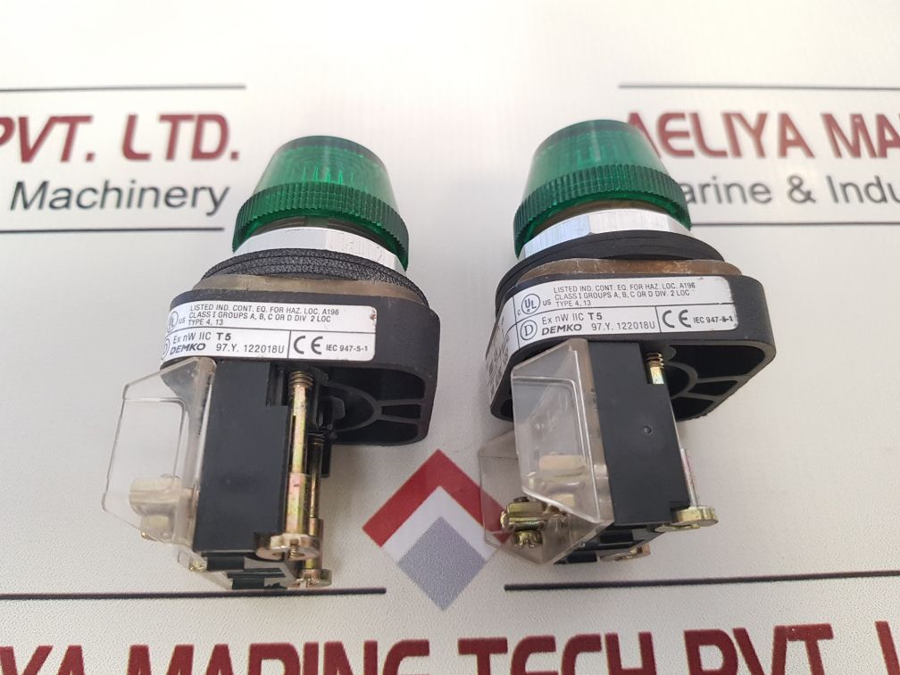 Allen Bradley 800T-q24 Ser.T Green Pilot Light 24V Ac/Dc