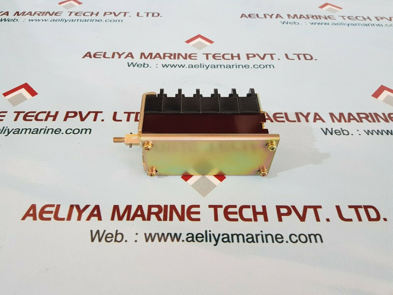 Auxiliary axh-1 5p3a2b na-6024-1-4 switc