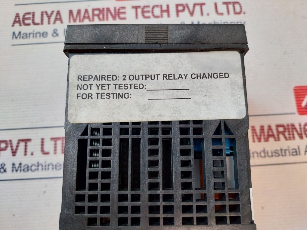 Aalborg Ks42-110-00000-g54 Universal Temperature Controller