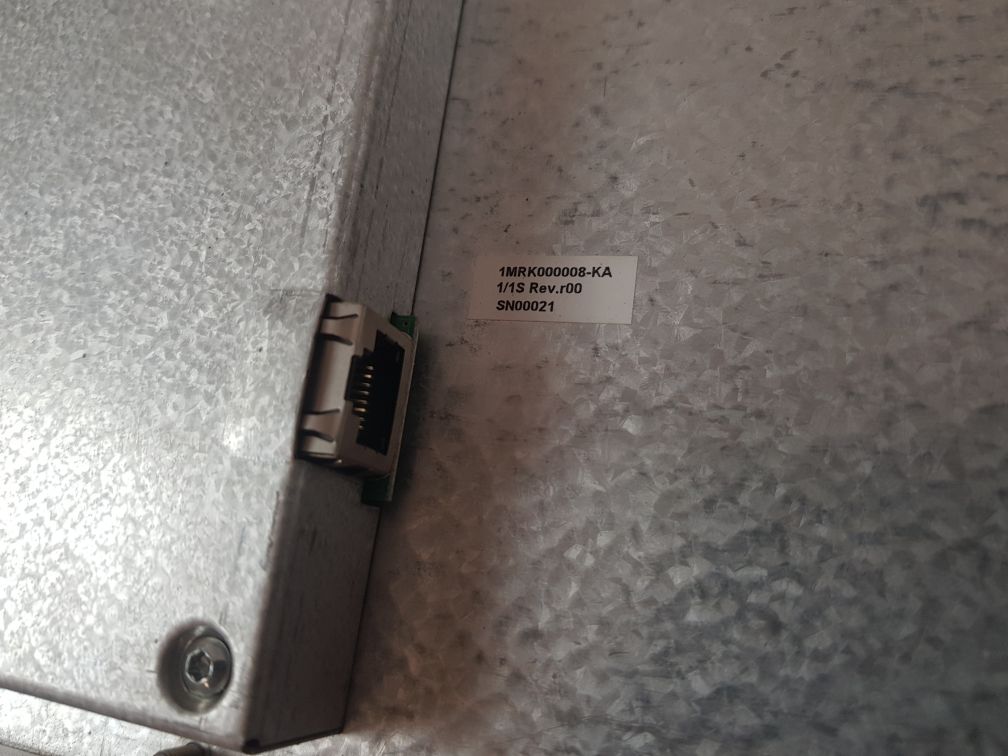 Abb 1Mrk000008-ka Rev. R00 Display
