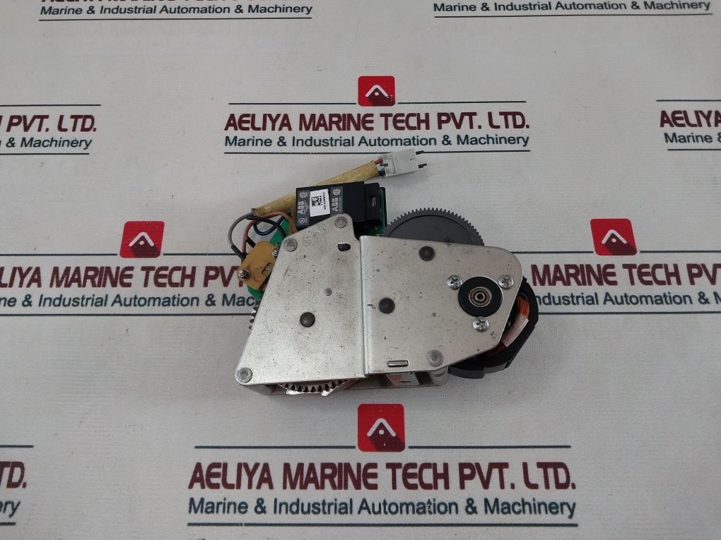 Abb 1Sda038324R1 Geared Motor Device Supply 220/250V Cc/Ca