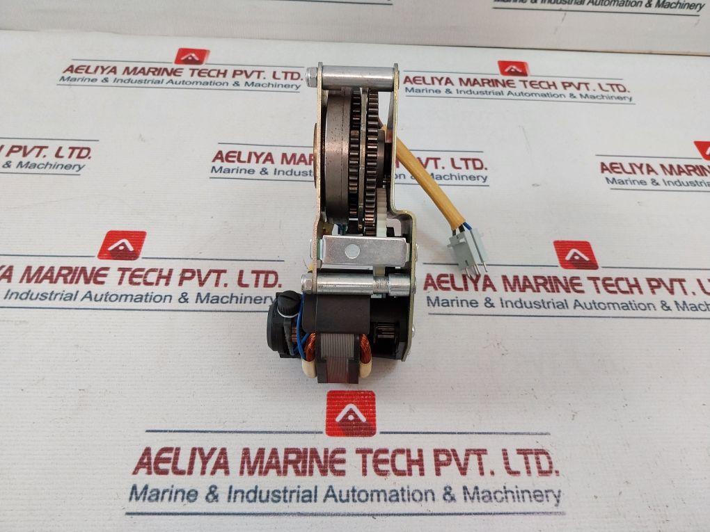 Abb 1Sda038324R1 Geared Motor Device Supply Voltage 220/250V