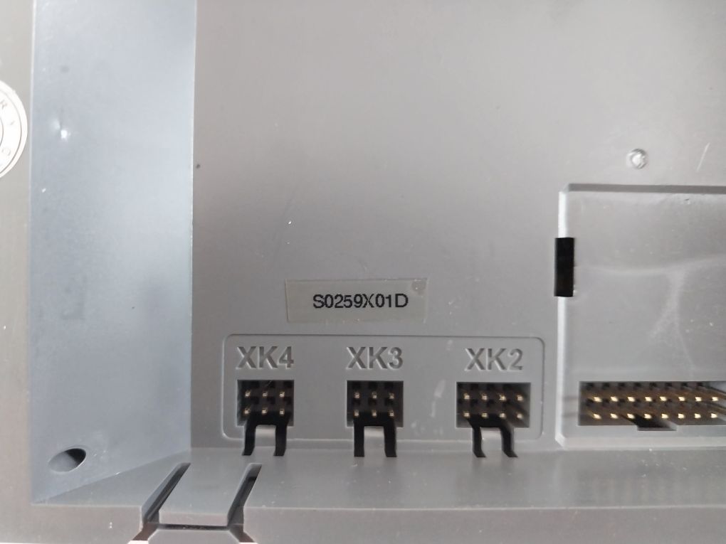 Abb Sace Pr122/P-lsig Overcurrent Release With Pr 030/B Battery Unit Holder Set