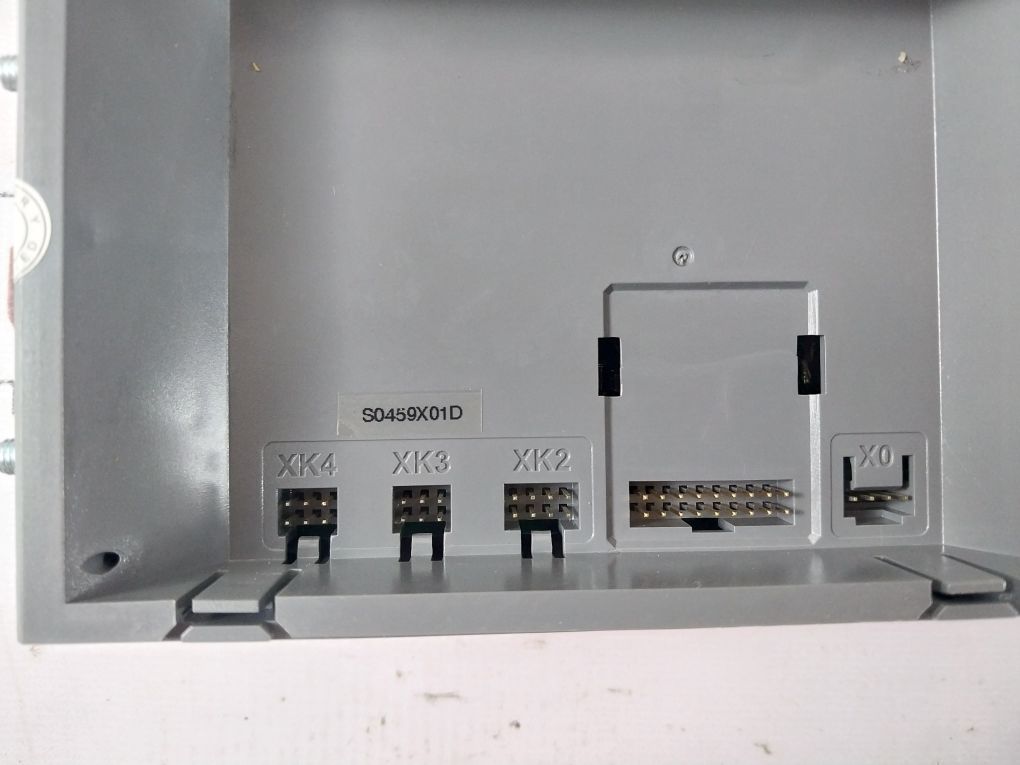 Abb Pr122/P-lsig Overcurrent Release With Battery Unit Holder Set