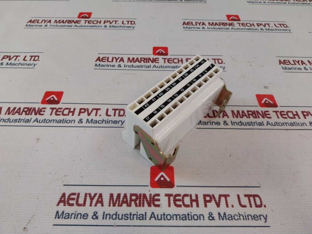 Abb 239366 R 002 Sliding Contacts For Electrical Accessories